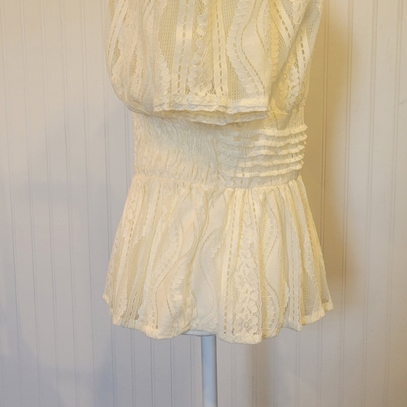 Coco and Jamison size lg beige laced peplum top. Never worn. - Picture 9 of 11